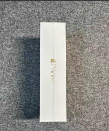 Apple iPhone 6 16GB - Never activated - Mobiele telefoon -, Games en Spelcomputers, Nieuw