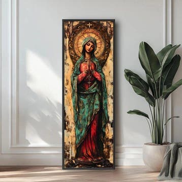 CREATIVE_HUB - Vertical panoramic Beata Madonna praying -