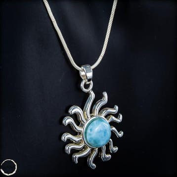 Larimar zonnehanger van 925 zilver – handgemaakte