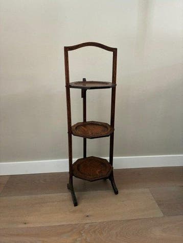 The Novelty - Table dappoint - Brevet 942-09 - Chêne -