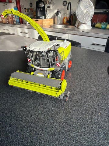 MarGe Models - Machine agricole miniature - 1:32 scale Claas