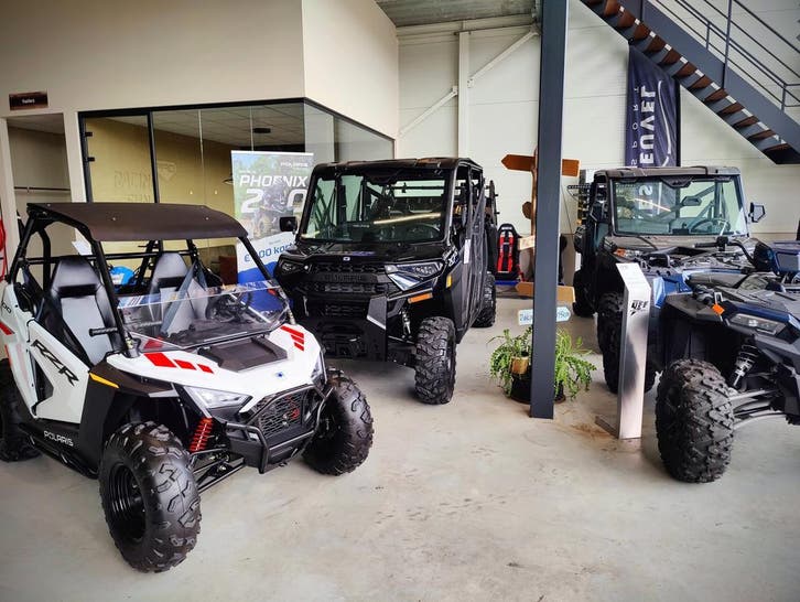 Vele Side By Sides op voorraad by QFF!, Motos, Quads & Trikes