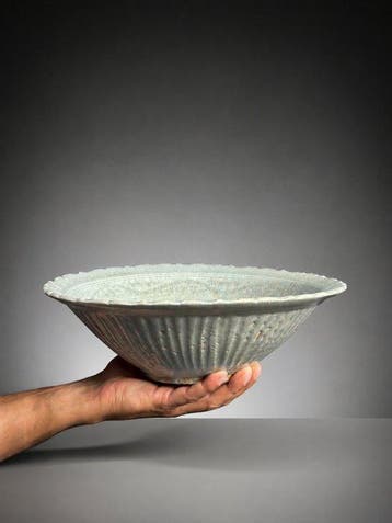 Keramiek Schotel - 10 cm - Sawankhalok - 14e-16e eeuw