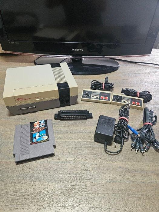 Nintendo - Nes - Nintendo Entertainment System (NES) Set -, Games en Spelcomputers, Spelcomputers | Overige Accessoires