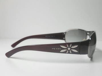 Prada - Lunettes de soleil
