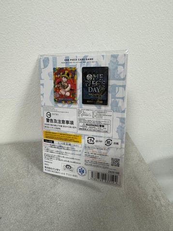 One Piece - 1 Verzegelde kaart - ONE PIECE DAY 25 - Premium