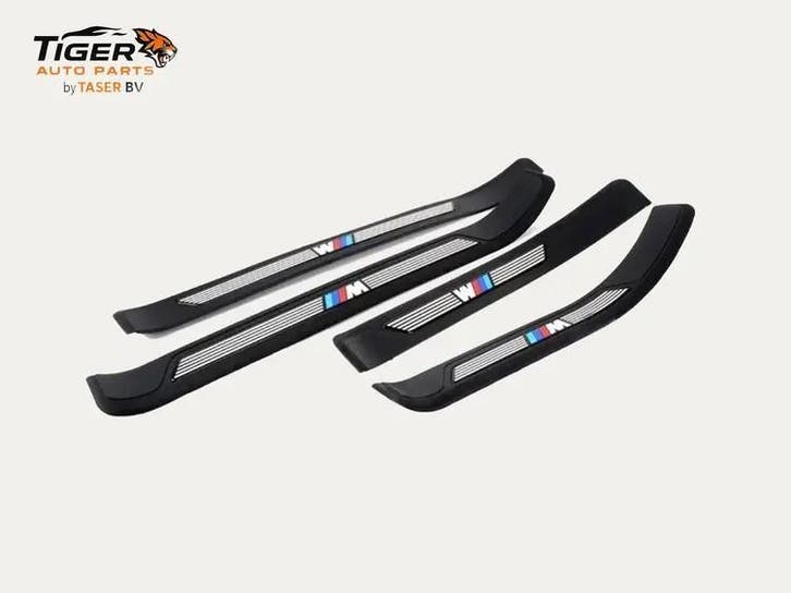 BMW E39 instaplijsten M5 stijl set links rechts 1995-2003, Auto-onderdelen, Interieur en Bekleding, Nieuw, BMW