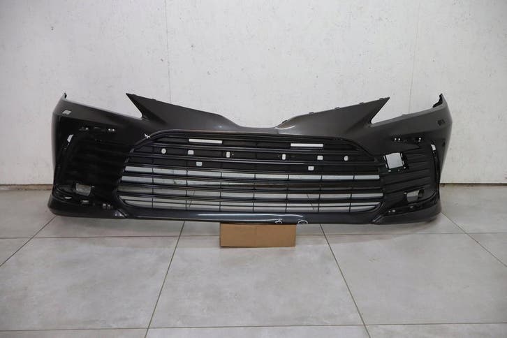 Toyota Camry VIII 8 21- Lift voorbumper rooster 52119-3T961, Auto-onderdelen, Carrosserie, Gebruikt, Verzenden