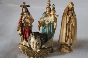 verzameling miniatuur Heiligenbeelden plus putti - Figuur -, Antiek en Kunst