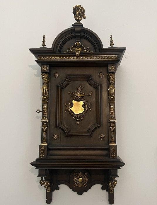 Kast - Hout, Verguld messing - Wandkast in antieke stijl., Antiquités & Art, Curiosités & Brocante