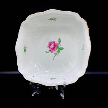 Meissen - Exquisite Large Square Bowl - Red Rose Pattern -