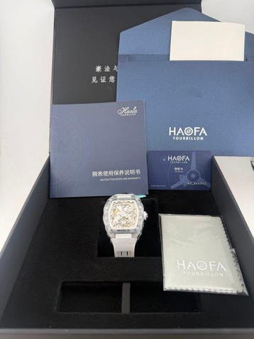 HAOFA - Crystal 2323 3D Dragon and Horse 60H Automatic Watch