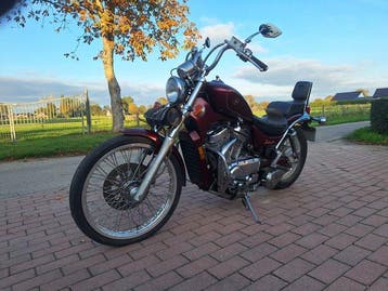 Suzuki - VS 750 Intruder - NO RESERVE - 750 cc - 1990