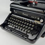 Everest Mod. T - Machine à écrire - 1930-1940