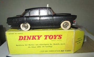 Dinky Toys 1:43 - Modelauto - Ref. 546 Opel Rekord - Dinky