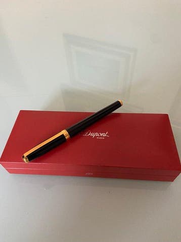 S.T. Dupont - Line d - Sans prix de réserve - Stylo à plume, Collections