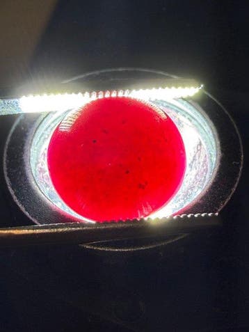 Rubis Éblouissant cabochon de rubis du Mozambique. %100, Verzamelen