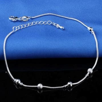 Fako Bijoux - Enkelbandje Verzilverd - Vijf Bolletjes - 22cm, Handtassen en Accessoires, Enkelbandjes en Enkelkettinkjes, Verzenden