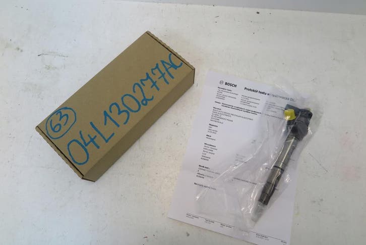 injector 2.0 TDI 04L130277AC Audi VW Seat, Auto-onderdelen, Overige Auto-onderdelen, Gebruikt, Verzenden