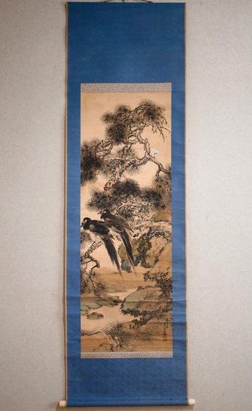 Oude dennenboom en vogel - Javaanse mus en twee spreeuwen -, Antiek en Kunst