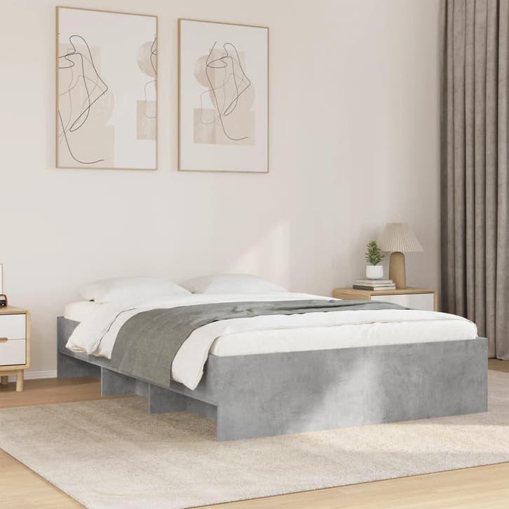 vidaXL Bedframe bewerkt hout betongrijs 140x200 cm, Maison & Meubles, Chambre à coucher | Lits, Envoi