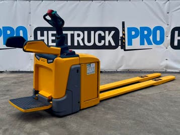 Jungheinrich ERE225 (2017) 240 cm vorken en 2022 batterij, 2000 tot 3000 kg, Elektrisch, Palletwagen, Jungheinrich