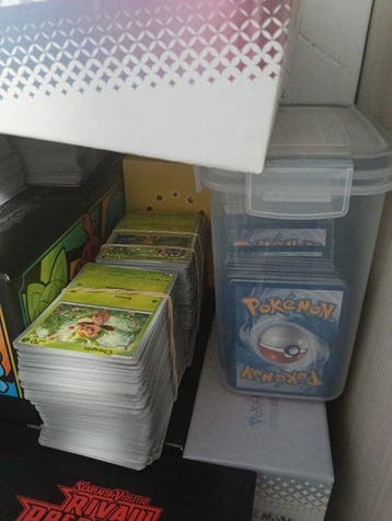 Pokémon - 10000 Cartes en vrac Holo, Reverse holo, Foil, Hobby en Vrije tijd, Nieuw