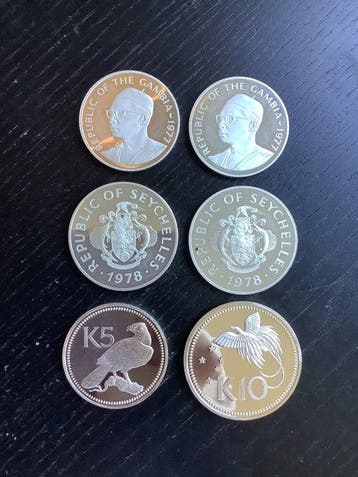 Papoea-Nieuw-Guinea, Seychellen, Gambia. 5, 10 Kina, 100