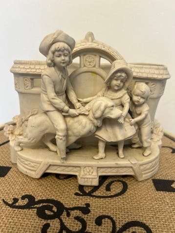 sculptuur, Les enfants avec le chien - 18 cm - Porseleinen
