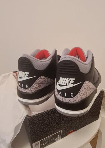 Air Jordan - Nike Air Jordan 3 Retro Black Cement -
