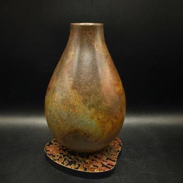 Vase en bronze primé de Yoshihisa Hasegawa « Poppy » avec