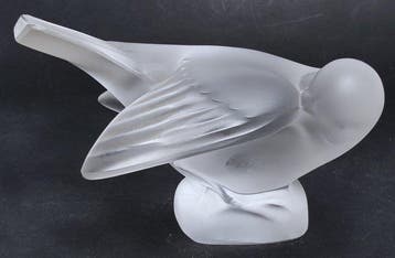 Lalique - René Lalique - Figuur - Moineau - Geperst gevormd