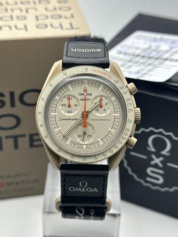 Omega x Swatch - MoonSwatch - Mission to Jupiter - Sans prix, Handtassen en Accessoires, Horloges | Heren, Nieuw