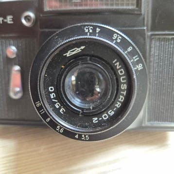 KMZ Krasnogorsk Zenit-E + lens | Appareil photo argentique, Nieuw