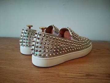 Christian Louboutin - Loafers met spikes - Low-top sneakers, Nieuw