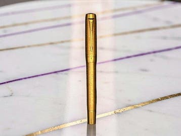 Parker - Sonnet Accession “The Queen’s Golden Jubilee” -, Nieuw