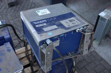 Veiling: Acculader Tricom Futur 80V, Auto-onderdelen, Accu's en Toebehoren, Ophalen, Nieuw