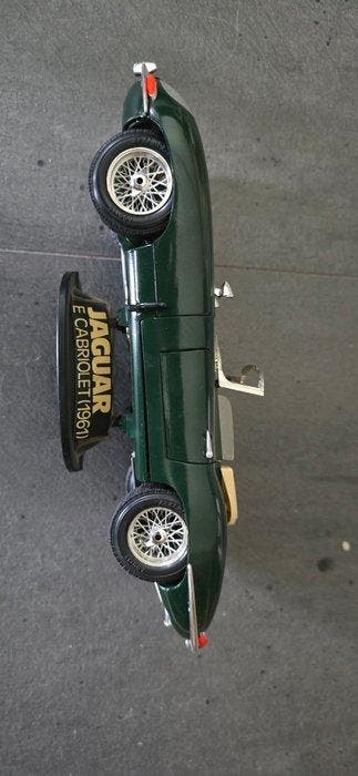 1:18 - Modelauto (5) - Jaguar E Cabriolet (1961), Hobby & Loisirs créatifs, Voitures miniatures | 1:5 à 1:12