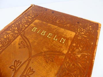 antiek Zweedse familiebijbel ‘Illustrerad Familje-Bibel‘