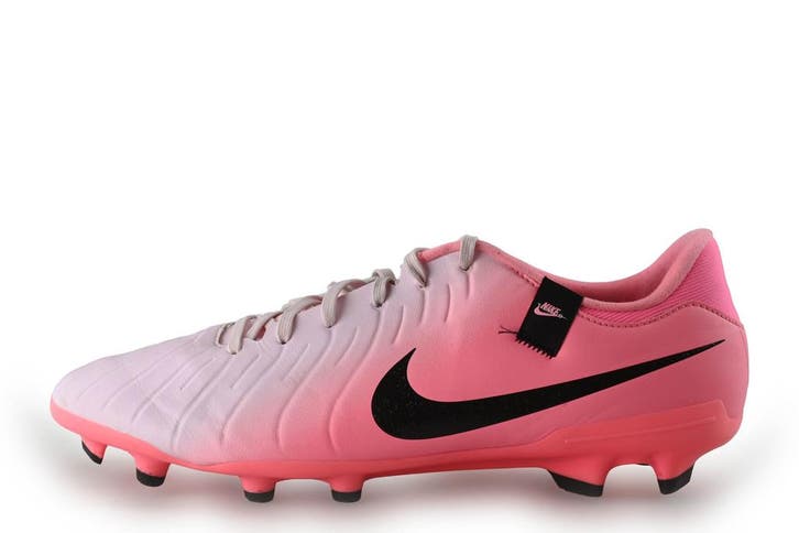 Nike Voetbalschoenen in maat 47½ Roze, Vêtements | Hommes, Chaussures, Envoi