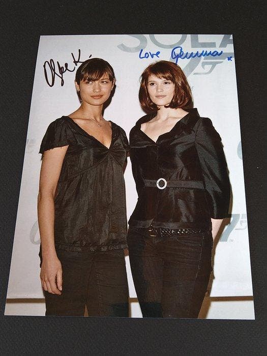 James Bond 007: Quantum of Solace - Lot of 2 - Kurylenko &, Collections, Cinéma & Télévision