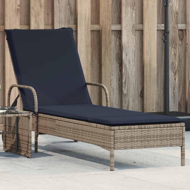 vidaXL Ligstoel met wielen en kussen, grijs polyrotan, Tuin en Terras, Ligbedden, Nieuw, Verzenden