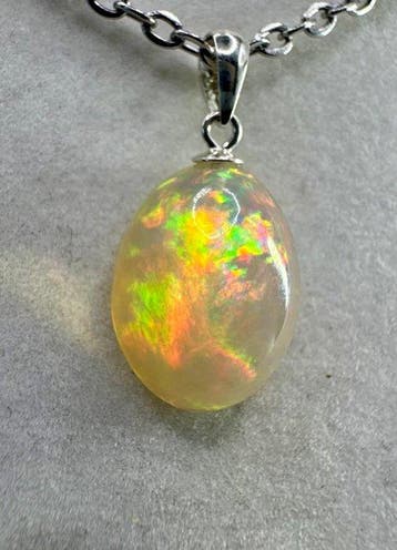 Opaal Sieraden - Hoogte: 21.5 mm - Breedte: 11 mm- 1.18 g -