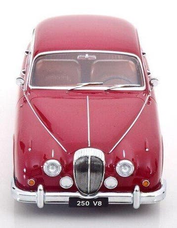 KK Scale 1:18 - Model sedan - Daimler 250 V8 LHD 1962, Nieuw