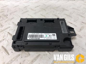 Computer Body Control Renault Clio O284400, Nieuw