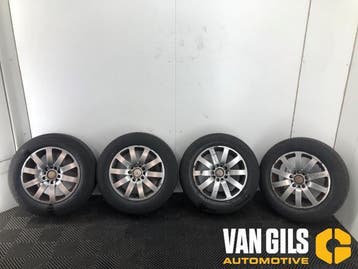 Sportvelgenset + banden Opel Vivaro O307947, Auto-onderdelen, Nieuw