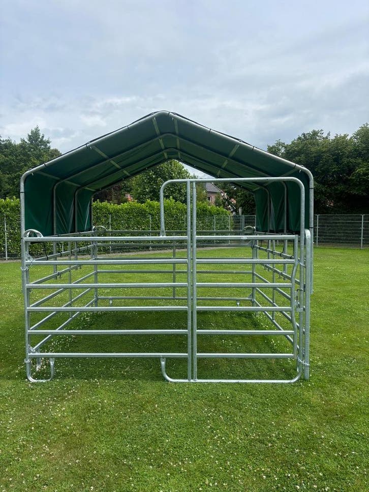 Mobiele schuilstal, weidetent 3.00*3.00 mtr € 1645,80 incl., Animaux & Accessoires, Box & Pâturages, Accessoires