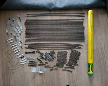 Minitrix, Roco N - Ensemble de rails pour trains miniatures, Nieuw