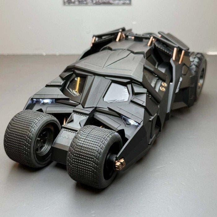 The Dark Knight - - Film rekwisiet Schaalmodel van de, Collections, Cinéma & Télévision
