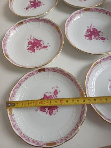 Herend - Kop en schotel (12) - 706 - Biscuit porselein